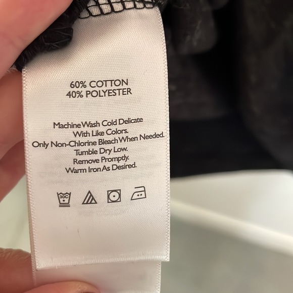 Super Comfortable Dark Grey Eddie Bauer Dress - Picture 5 of 5